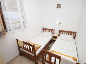 19128741-Ferienwohnung-4-Zarace-300x225-5