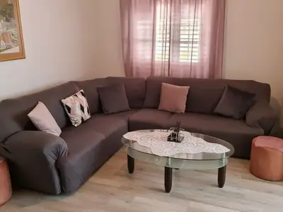 Ferienwohnung für 9 Personen in Zastražišće 4/10