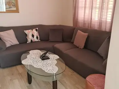 Ferienwohnung für 9 Personen in Zastražišće 5/10