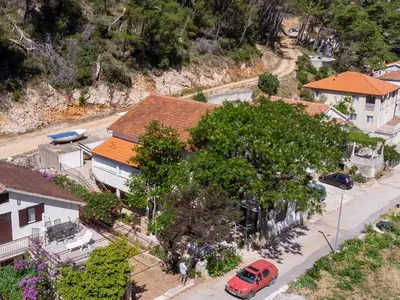 Ferienwohnung für 2 Personen in Zastražišće 3/10