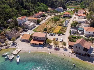 Ferienwohnung für 2 Personen in Zastražišće 4/10