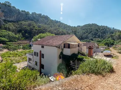 Ferienwohnung für 2 Personen in Zastražišće 7/10