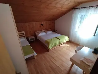 Ferienwohnung für 8 Personen in Zastražišće 10/10