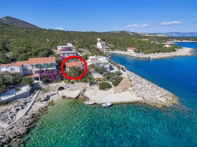 Ferienwohnung für 7 Personen in Zastražišće 1/10
