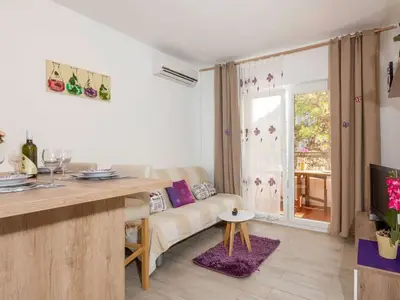 Ferienwohnung für 4 Personen in Zastražišće 9/10