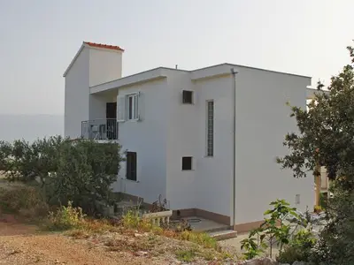Ferienwohnung für 3 Personen in Zastražišće 6/10
