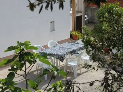 Ferienwohnung für 3 Personen in Zastražišće 8/10