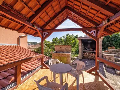 Ferienwohnung für 10 Personen in Zaton (Šibenik) 2/10