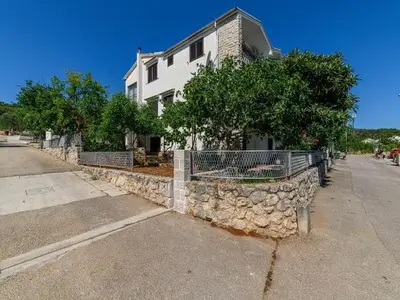 Ferienwohnung für 6 Personen in Zaton (Šibenik) 2/10