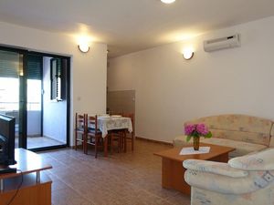 Ferienwohnung für 4 Personen (44 m²) in Zaton (Zadar)