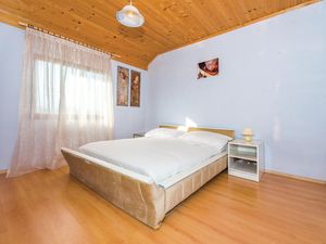 23731052-Ferienwohnung-8-Zaton (Šibenik)-300x225-5