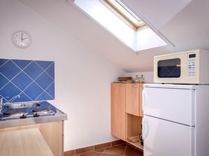 18322462-Ferienwohnung-2-Zavala-300x225-5