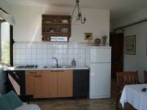 19168451-Ferienwohnung-2-Zavala-300x225-3