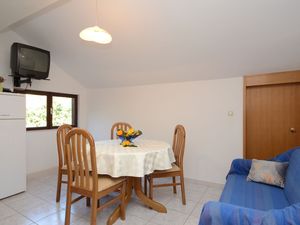 Ferienwohnung für 4 Personen (54 m²) in Zavalatica