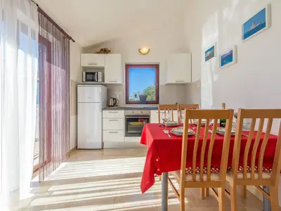 Ferienwohnung für 4 Personen (47 m²) in Zečevo Rogozničko 9/10