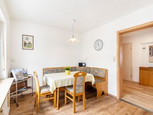 23294837-Ferienwohnung-4-Zell am Harmersbach-300x225-5