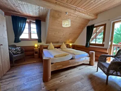 ferienwohnungmostkellerschlafzimmer2