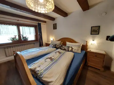 BEDROOM, INSIDE, OUTSIDE