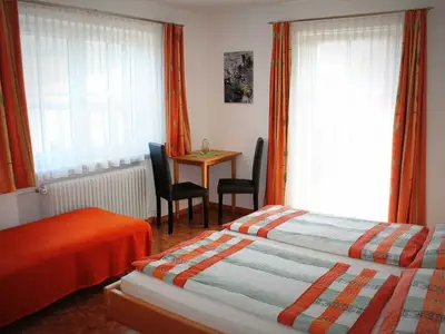 Ferienwohnung für 6 Personen (68 m²) in Zell am Moos 9/10