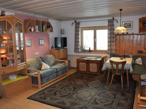 915474-Ferienwohnung-4-Zell am See-300x225-5