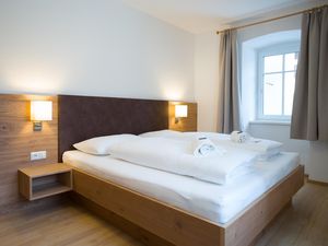 22886441-Ferienwohnung-7-Zell am See-300x225-3