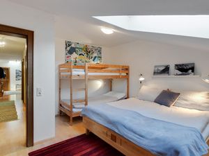 23581885-Ferienwohnung-8-Zell am See-300x225-4