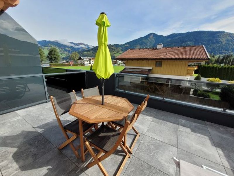 23543281-Ferienwohnung-3-Zell am See-800x600-1