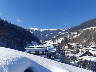 Terrasse. mit 360 Grad Blick über die Seen-und Berwelt von Zell am See