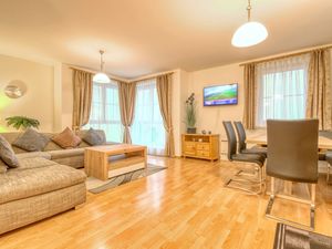 23885928-Ferienwohnung-7-Zell am See-300x225-0