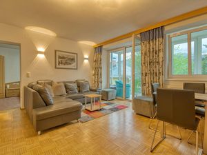 23885955-Ferienwohnung-4-Zell am See-300x225-0