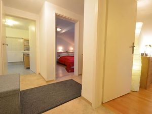 23885968-Ferienwohnung-5-Zell am See-300x225-4