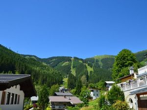 19088493-Ferienwohnung-4-Zell am See-300x225-5