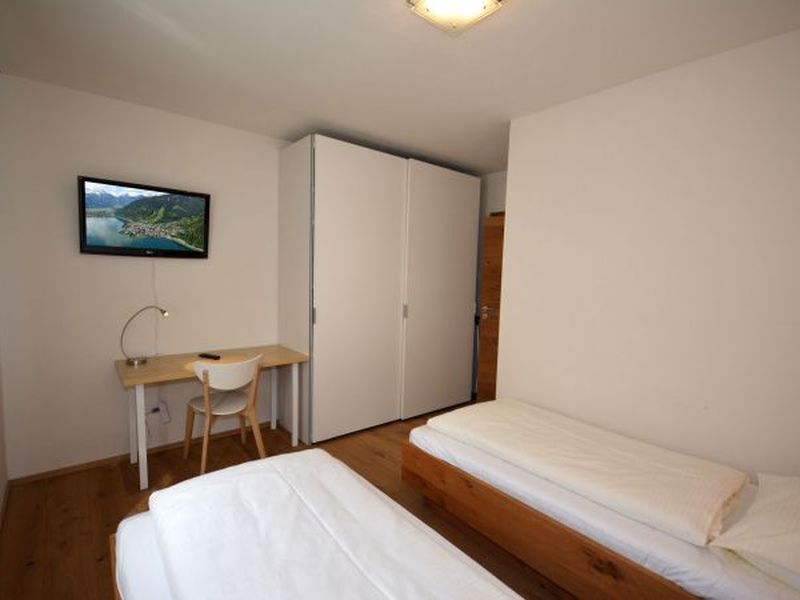 19088546-Ferienwohnung-8-Zell am See-800x600-1