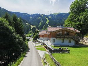 19088500-Ferienwohnung-6-Zell am See-300x225-4