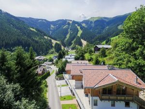 19088500-Ferienwohnung-6-Zell am See-300x225-5