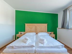 19088521-Ferienwohnung-5-Zell am See-300x225-3