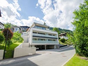 19088550-Ferienwohnung-4-Zell am See-300x225-2