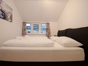 19307179-Ferienwohnung-8-Zell am See-300x225-5