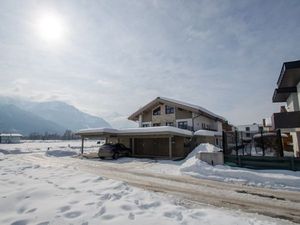 19364762-Ferienwohnung-8-Zell am See-300x225-3