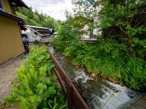 19798851-Ferienwohnung-4-Zell am See-300x225-4