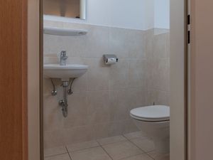 22071861-Ferienwohnung-8-Zell am See-300x225-5