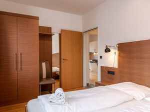 22091661-Ferienwohnung-6-Zell am See-300x225-2