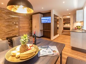 23018841-Ferienwohnung-4-Zell am See-300x225-2