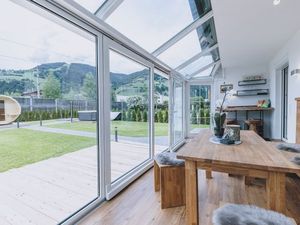 23293986-Ferienwohnung-6-Zell am See-300x225-0