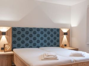 23340274-Ferienwohnung-13-Zell am See-300x225-3