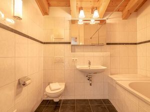 23464089-Ferienwohnung-6-Zell am See-300x225-0