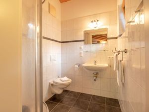 23464089-Ferienwohnung-6-Zell am See-300x225-2