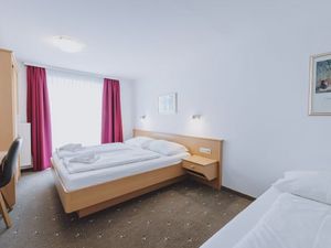 23543355-Ferienwohnung-5-Zell am See-300x225-3