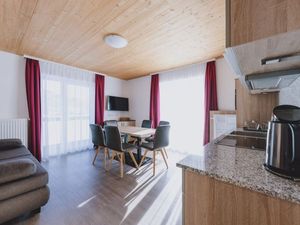 23543362-Ferienwohnung-6-Zell am See-300x225-5