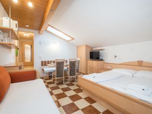 23925571-Ferienwohnung-6-Zell am See-300x225-2